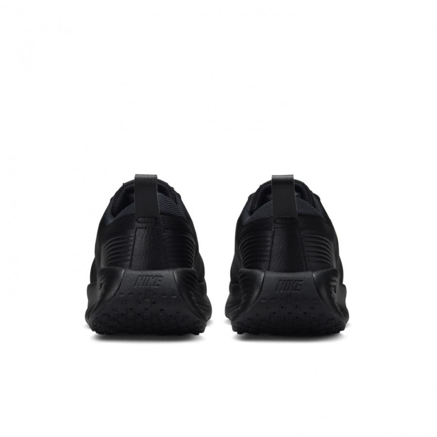 ナイキ　新品　プロミナ　黒　23.5 スニーカー NIKE（ナイキ） スニーカー レディース 靴 黒 ブラック 白ソール 歩き