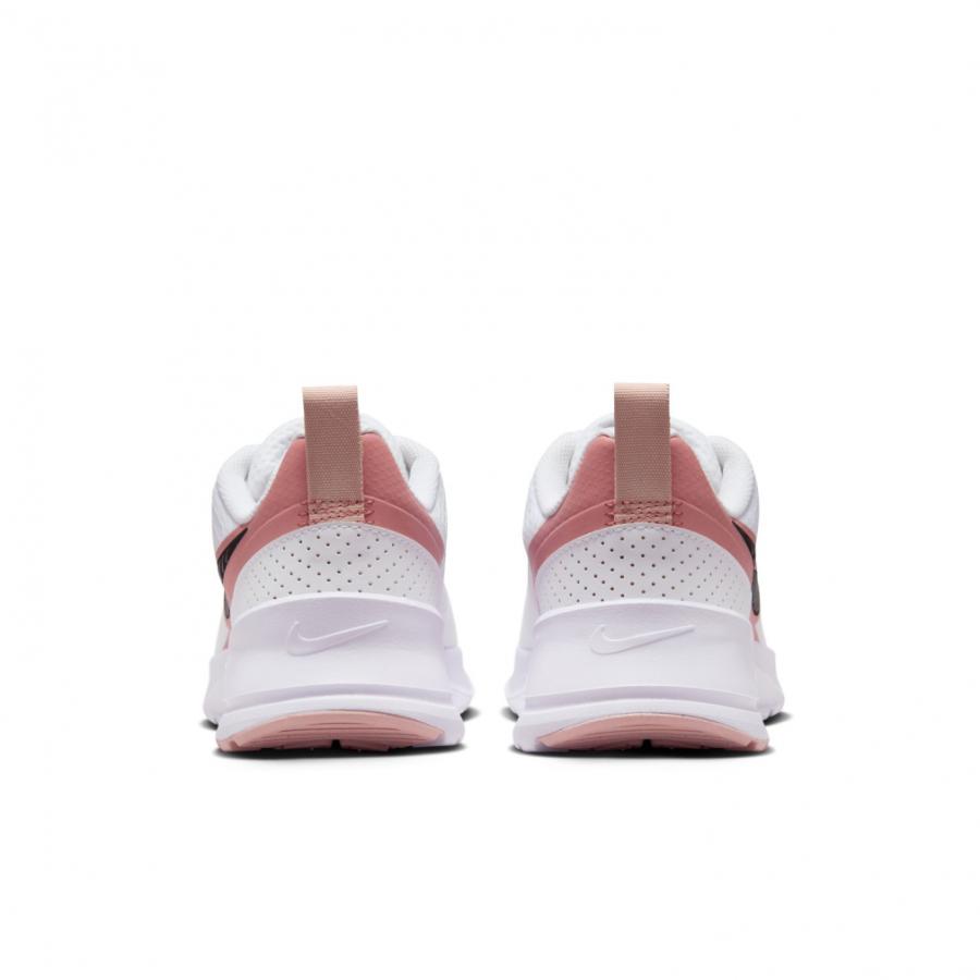 NIKE（ナイキ） ウィメンズ エア マックス NUAXIS HF1233-103