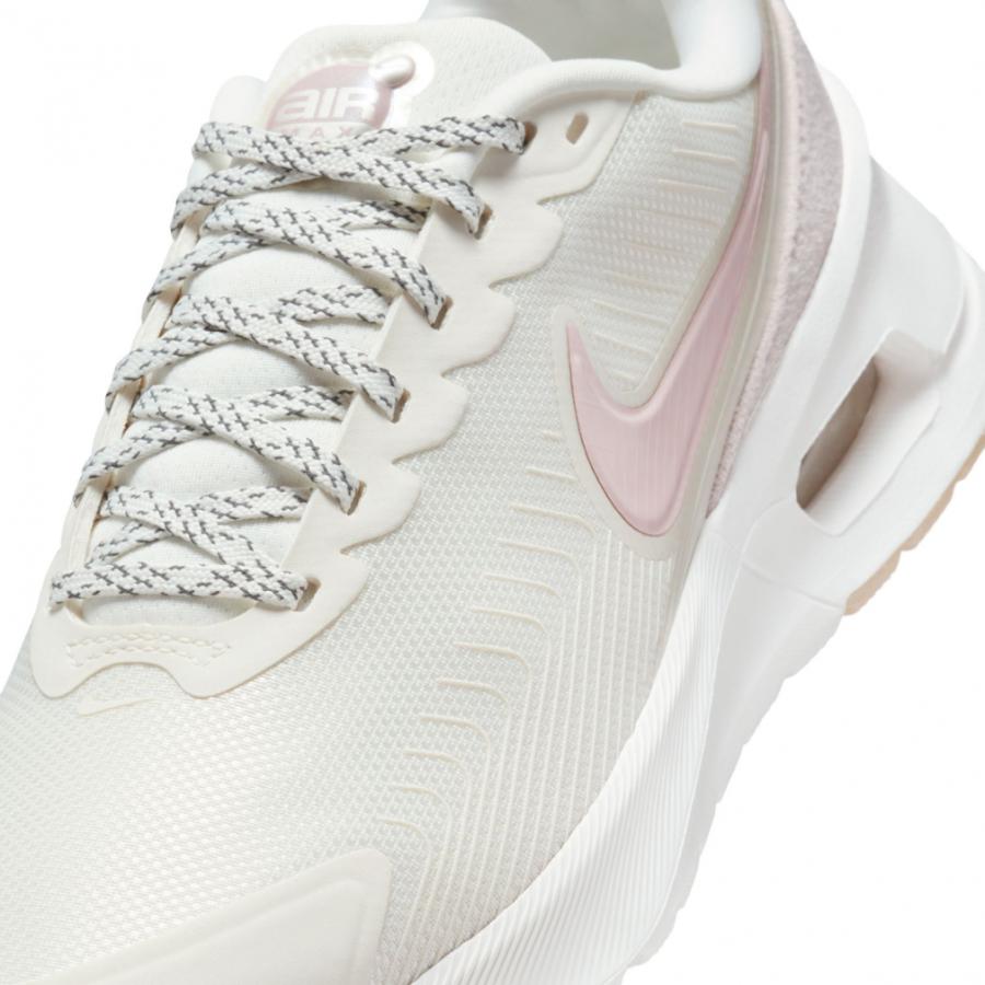 NIKE（ナイキ） ウィメンズ エア マックス NUAXIS HQ1834-102