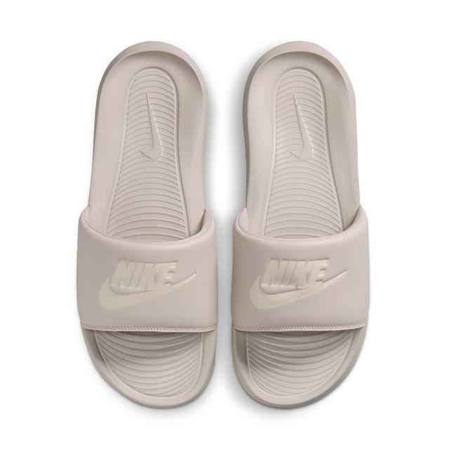 NIKE（ナイキ） VICTORI ONE ビクトリー ワン スライド CN9675-201