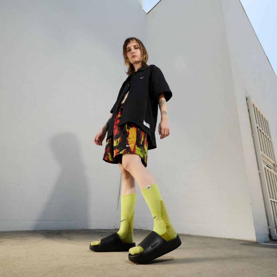 NIKE（ナイキ） ウィメンズ カーム スライド DX4816-001 レディース