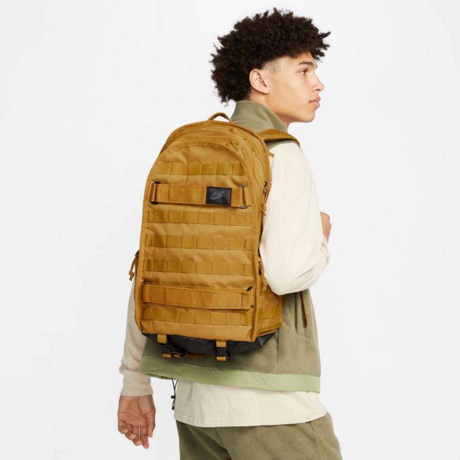 NIKE ナイキ RPM バックパック リュック　BA5971 NIKE（ナイキ） RPM バックパック BA5971 382 ディパック リュック 26L