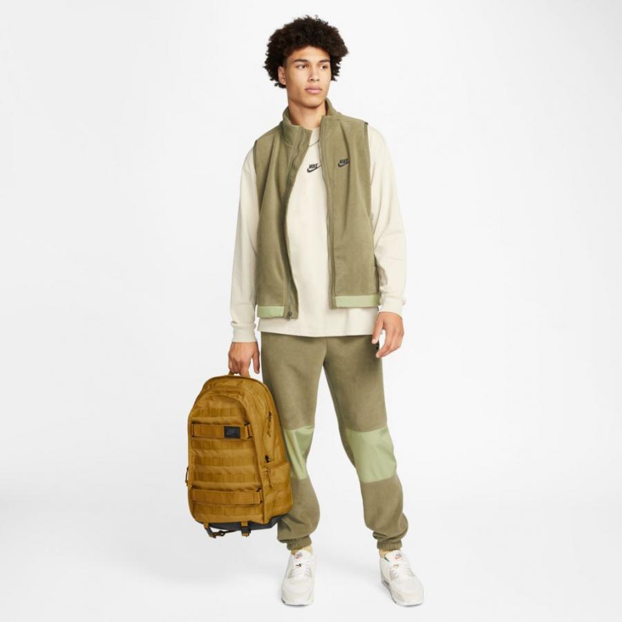 NIKE（ナイキ） RPM バックパック BA5971 382 ディパック リュック 26L