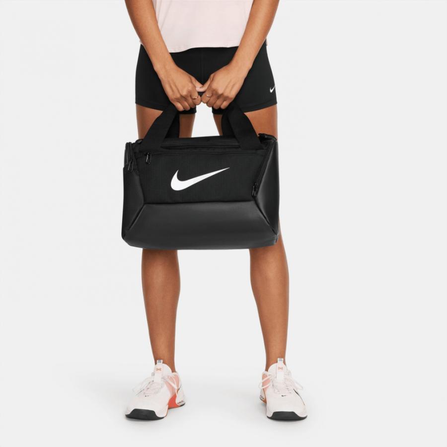 NIKE（ナイキ） ブラジリア XS ダッフル 9.5 25L DM3977 010 ダッフル