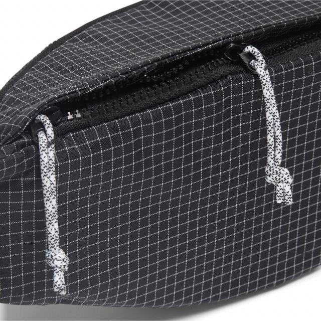 ナイキ ヘリテージ ヒップ パック Trl Seal限定商品 Dj16 010 ウエストバッグ ブラック Nike