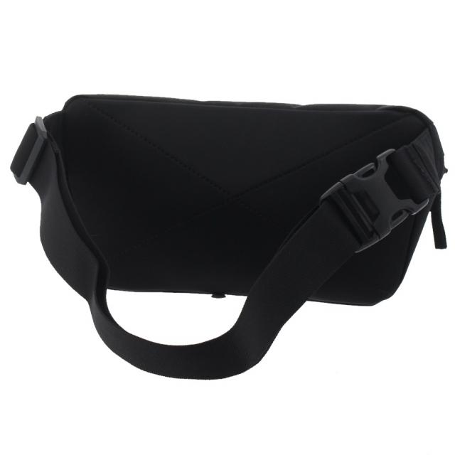 アンダーアーマー UA Waist Bag 1363303 2.5L ウエストバッグ : ブラック×ブラック UNDER ARMOUR｜alpen-group｜02