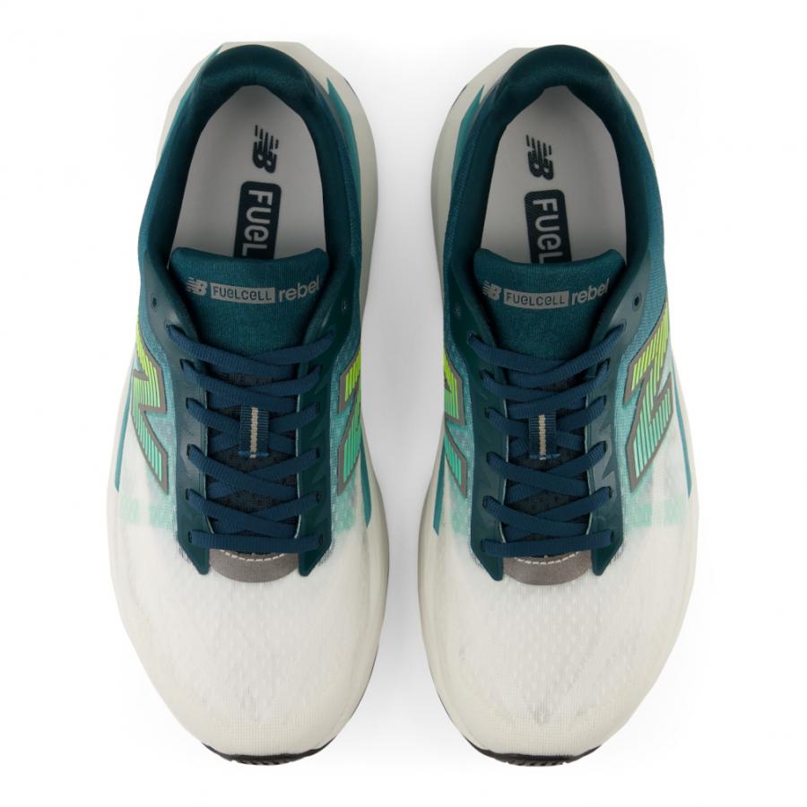 New Balance（ニューバランス） FuelCell Rebel v5 フューエルセル