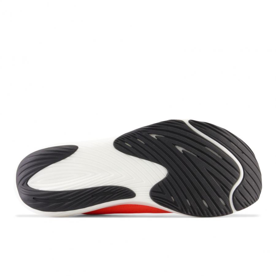 New Balance ニューバランス FuelCell Rebel v3 フューエルセル New Balance ニューバランス FuelCell Rebel v3 フューエルセル