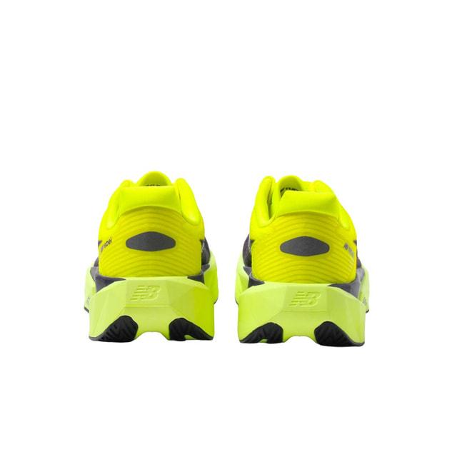 New Balance（ニューバランス） FuelCell Rebel v5 フューエルセル