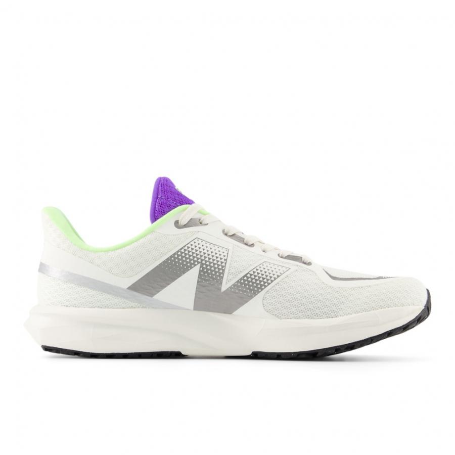 【未使用・希少】comings teen runnings 7インチ New Balance（ニューバランス） DynaSoft Flash v7 ダイナソフト