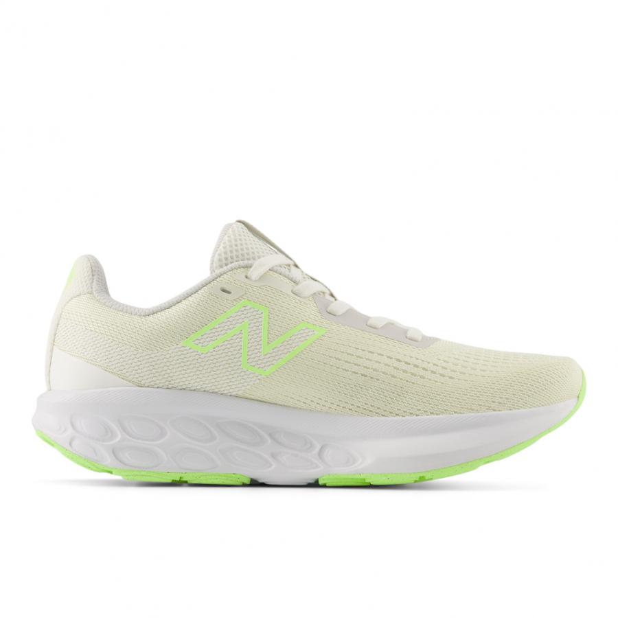 New Balance（ニューバランス） Fresh Foam 520 v9 フレッシュフォーム