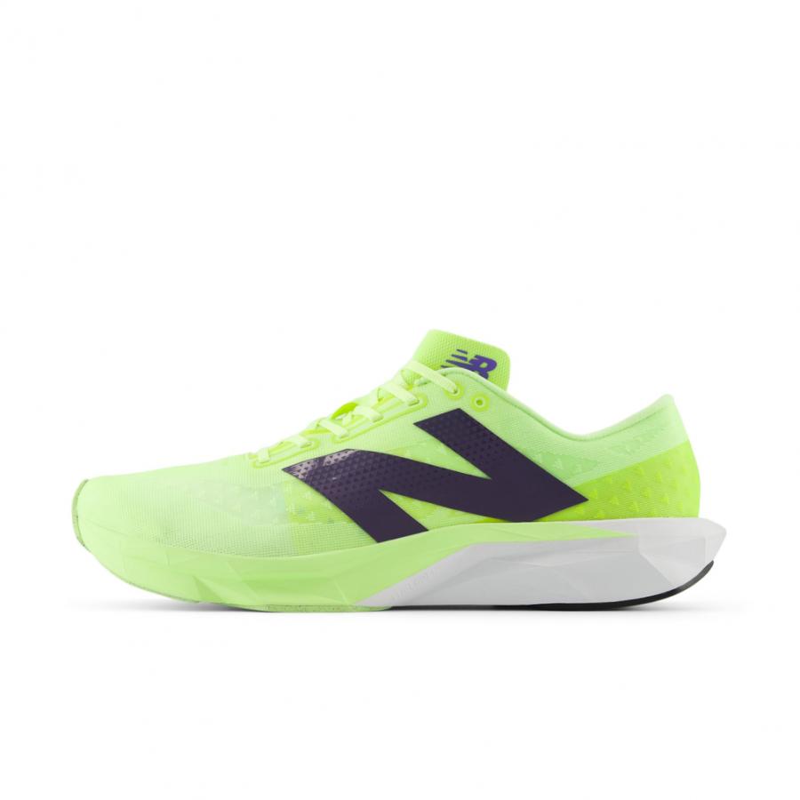 New Balance（ニューバランス） FuelCell Pvlse v1 フューエルセル