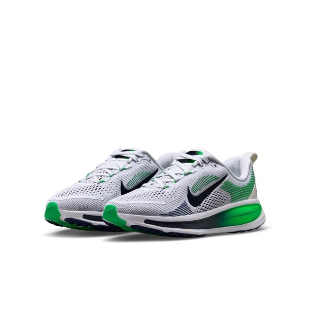 NIKE（ナイキ） VOMERO 18 ズーム ボメロ 18 GS HQ2157-116 ジュニア