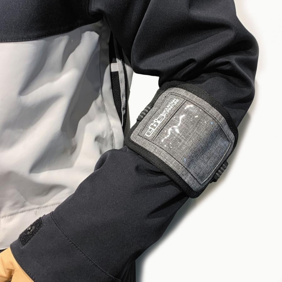 新品未使用　スノーボードウェア　上下セット　グローブ　チケットホルダー EVISU（エヴィス） ebs PASS ARM CLASSIC_ 4500606 スキー