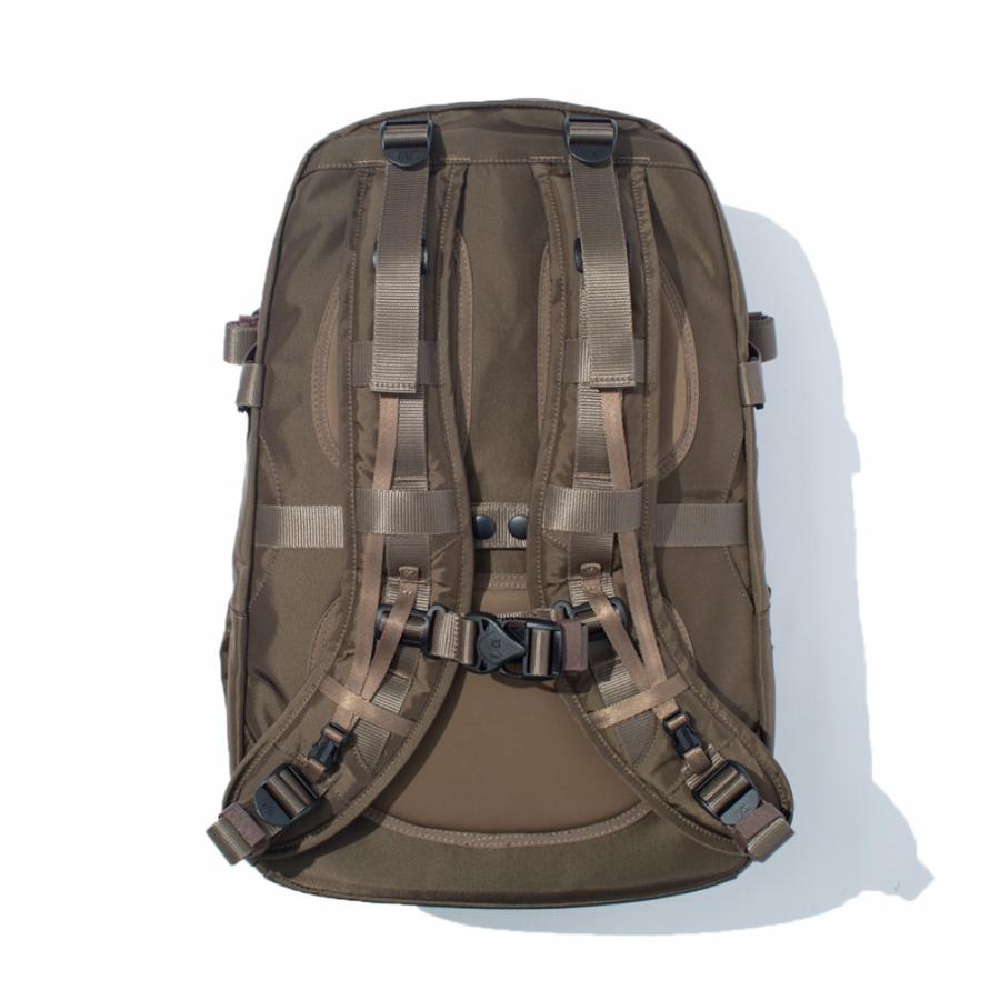 F/CE. エフシーイー 420 re/cor TRAVEL BP 33L BROWN FCD30242B