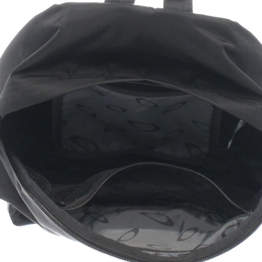 OAKLEY（オークリー） FGL BACKPACK M 9.0 20L BLACKOUT FOS901976 02E