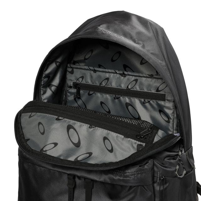 OAKLEY（オークリー） FGL BACKPACK M 10.0 20L ブラック FOS902374