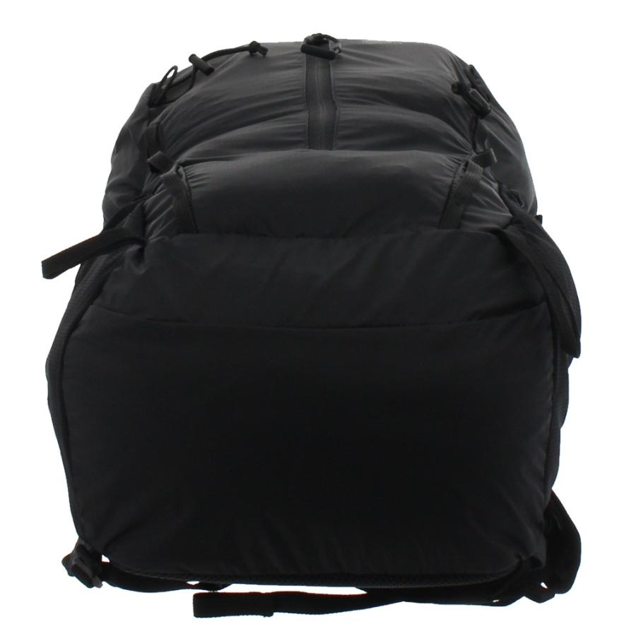 TIGORA（ティゴラ） 軽量バックパック 30L TR 812P30 リュック : BK