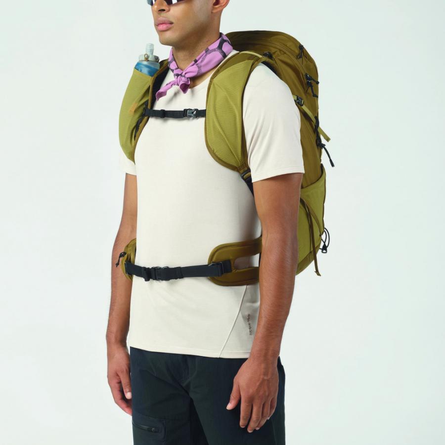 SALOMON（サロモン） 2026春夏 AEROTREK 30 M/L 30L BRILLIANT OLIVE