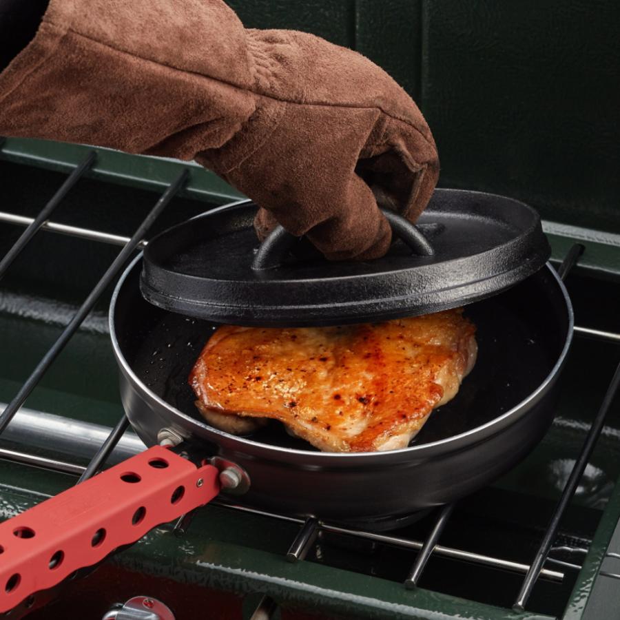 ダッチオーブン8インチ | アウトドア用品・アウトドアグッズの中古通販