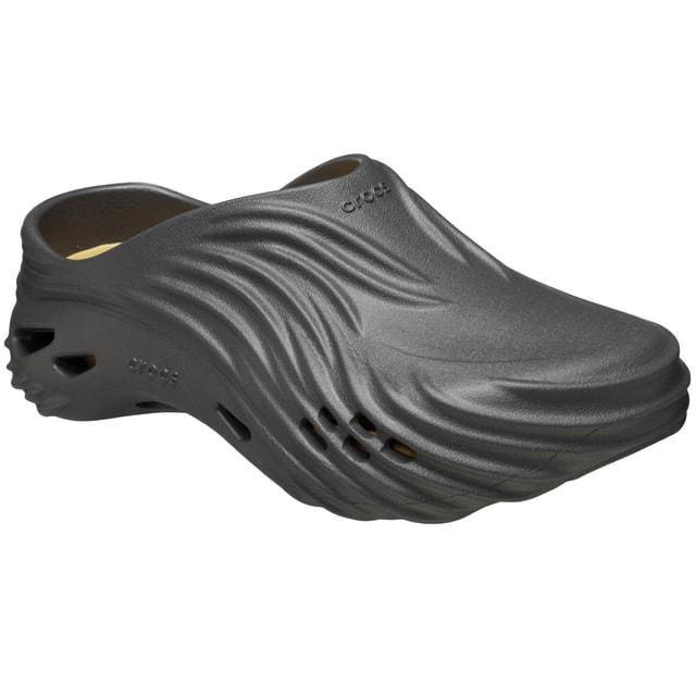 crocs（クロックス） Echo Wave 210521-0LD サンダル : ブラック