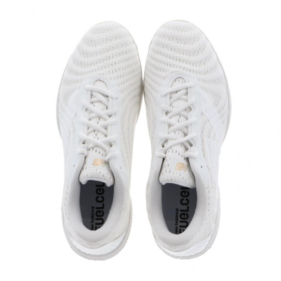 New Balance（ニューバランス） FuelCellX4040 v7 Metal フューエル