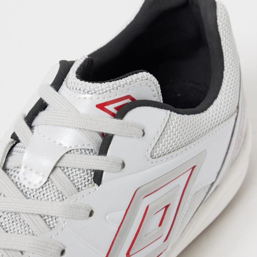umbro（アンブロ） アクセレイターTR WIDE IN LE UF5FCSF1M サッカー