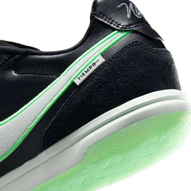 NIKE（ナイキ） ティエンポ ストリートガト HQ7017-001 インドア