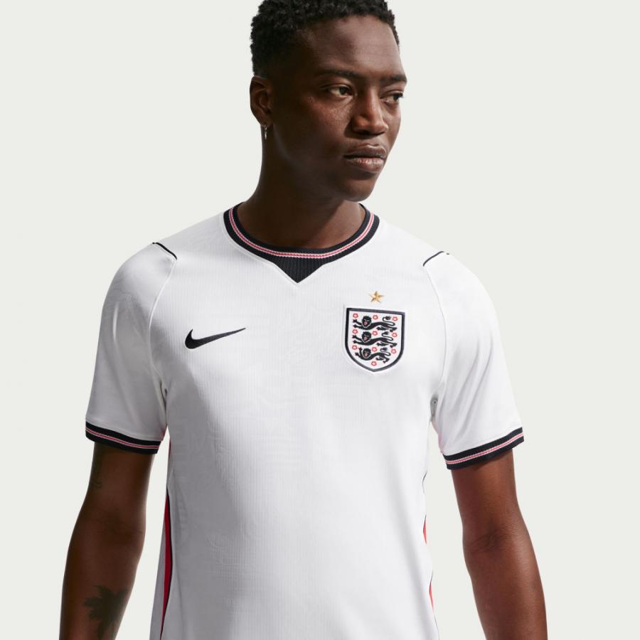 NIKE（ナイキ） メンズ イングランド 2026 スタジアム ホーム Dri-FIT