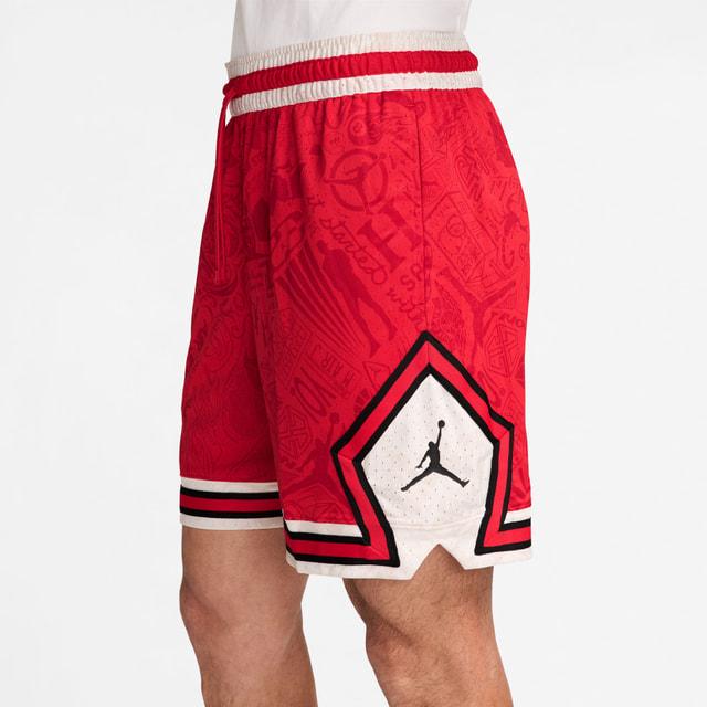 【超美品】NBA マイアミヒート ハーフパンツ レッド ジョーダン Mサイズ ジョーダン メンズ レディス バスケットボール ハーフパンツ