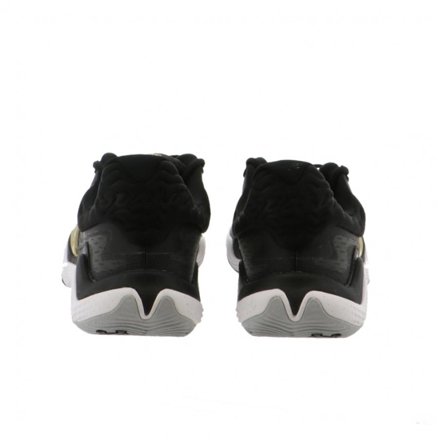 UNDER ARMOUR（アンダーアーマー） UAスポーン7 3028461 メンズ