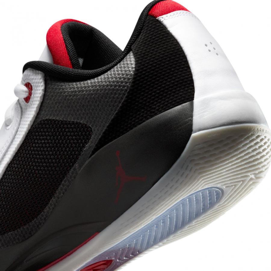 ジョーダン Luka .77 PF Bloodline ルカ.77 ブラッドライン HF0819-101