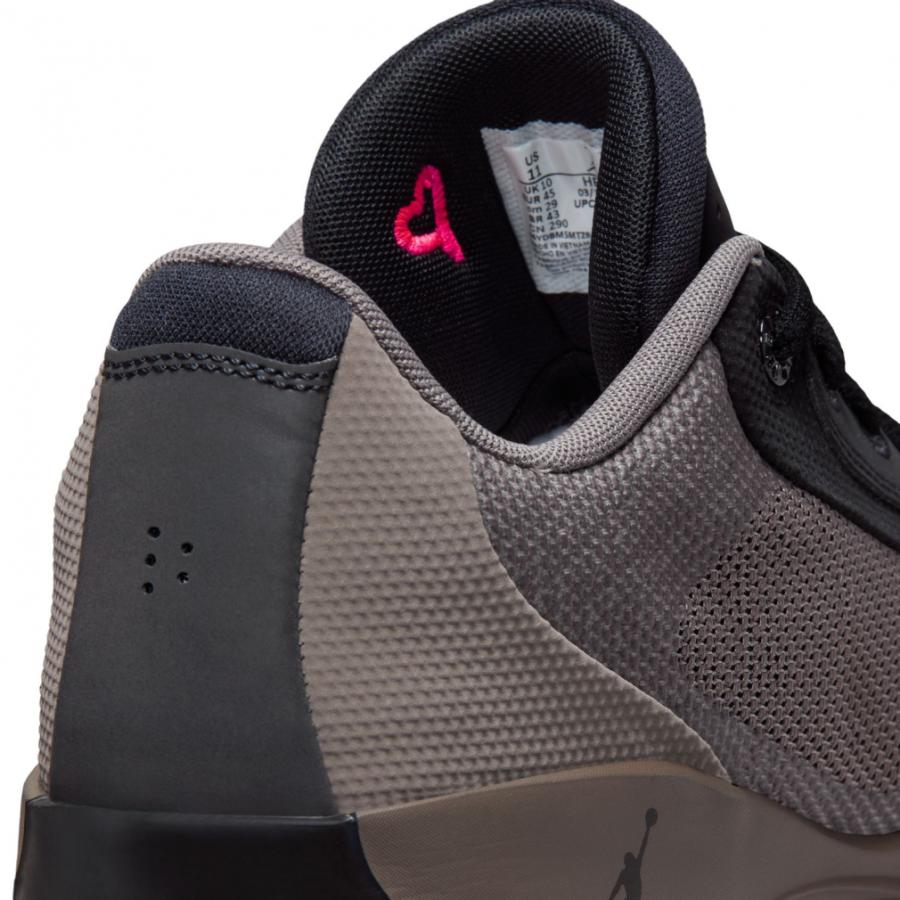 ジョーダン LUKA.77 PF Gum ルカ .77 ガム HF0819-200 メンズ レディス