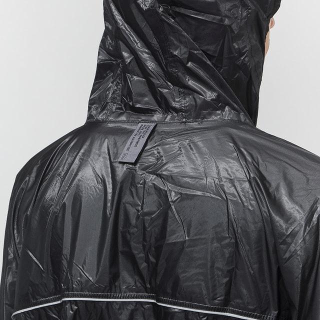 キウ アウトドアカジュアル レインウェア LIGHTWEIGHT COMPACT PONCHO K502-900 : ブラック KiUの画像