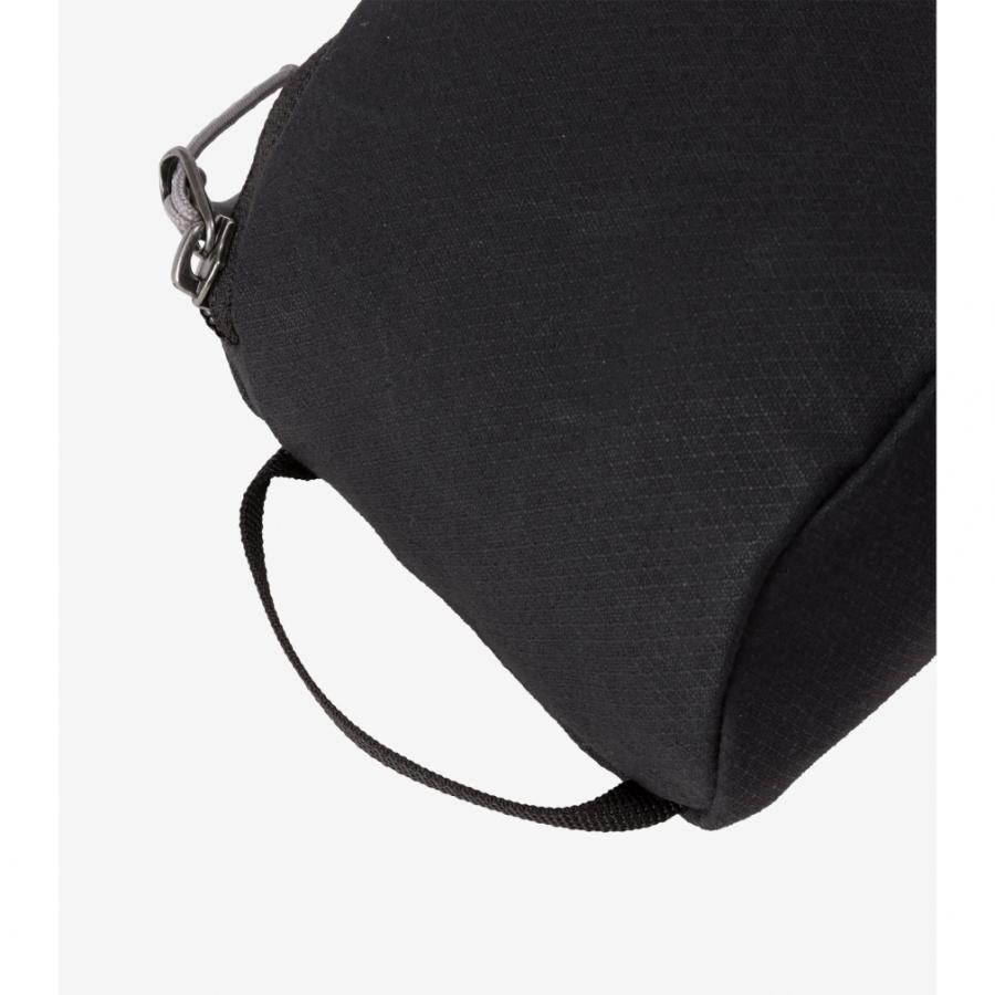 macpac（マックパック） クレセントポーチS MM92400 K トレッキング