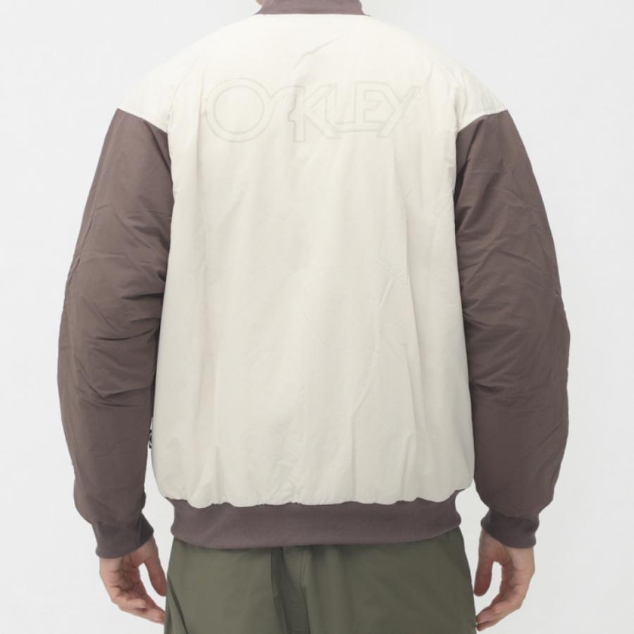 オークリー 日本ハムファイターズ 中綿 スタンドカラー ジャケット ブルゾン オークリー 日本ハムファイターズ 中綿 スタンドカラー