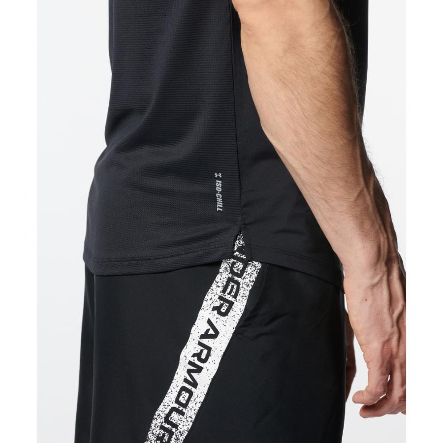 未使用　アンダーアーマー　ノースリーブ機能シャツ　1378357　サイズ：ML UNDER ARMOUR（アンダーアーマー） メンズ ノースリーブ 機能 シャツ