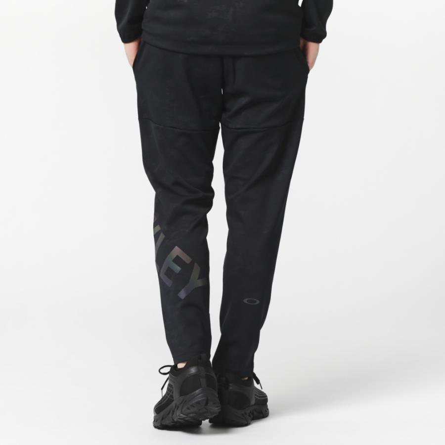 オークリー トレーニングパンツ メンズ OAKLEY En 3RDG Synchro Warm Pants 2.0 ロングパンツ はっ水 防風 保温  ストレッチ スポーツウェア 男性 /FOA406976 OAKLEY(オークリー) パンツEN 3RDG SYNCHRONISM PANTS 7.7ユニセックス大人  OAKLEY オークリー トレーニング ...