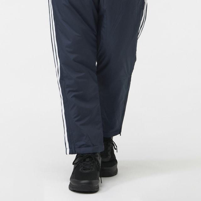 新品【】アディダス アドベンチャー　ジャケット＆スリムパンツ　XL adidas（アディダス） メンズ 中綿パンツ スリーストライプスルーズ