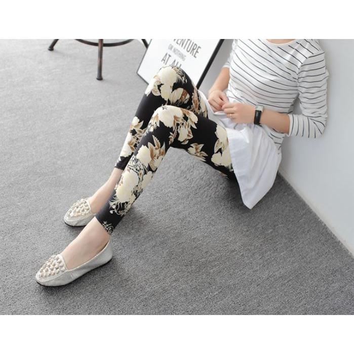 SUKALA 花柄レギンス ブラック M SUKALA】リブBigフラワー