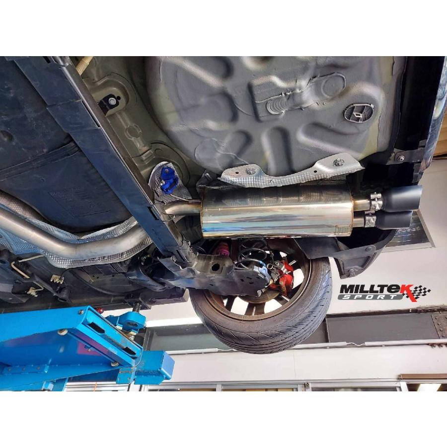 【美品】INOXCAR 208GTiリアマフラー eマーク有23年製 定価13万 20%オフ Millteksport ミルテック プジョー 208GTI マフラー ブラック