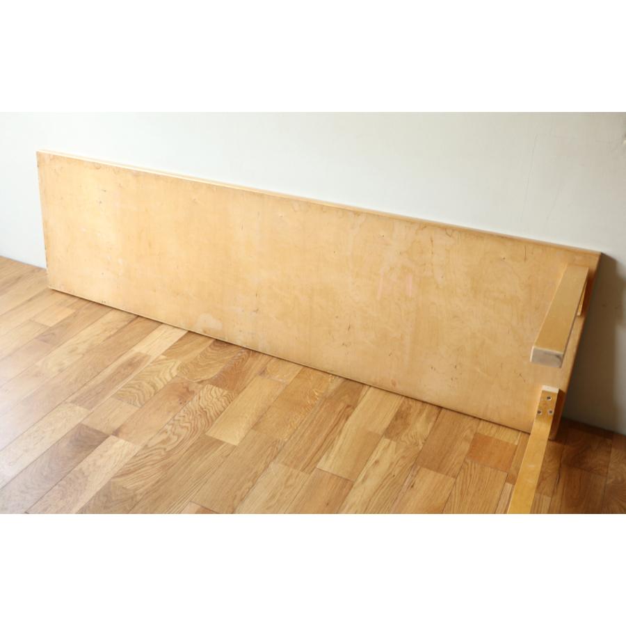 Artek Table with Deskbox | artek | 14