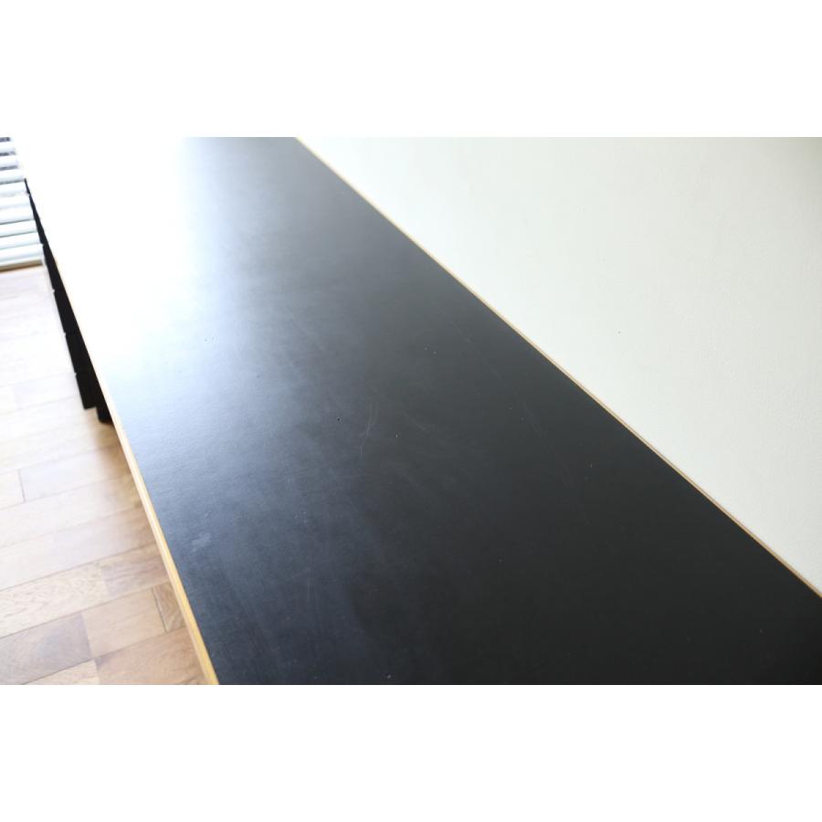 Artek Table with Deskbox | artek | 05