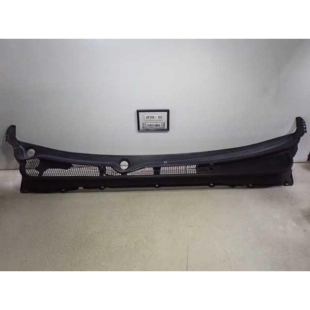 平成23年 レガシィB4 BM9 前期 純正 カウルトップパネル ワイパー下  