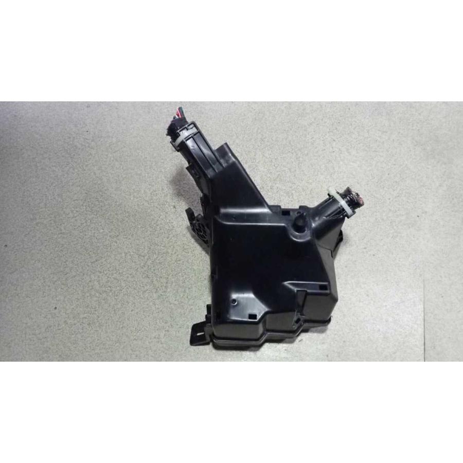 平成25年 デミオ DEJFS 後期 純正 エンジンルームヒューズ