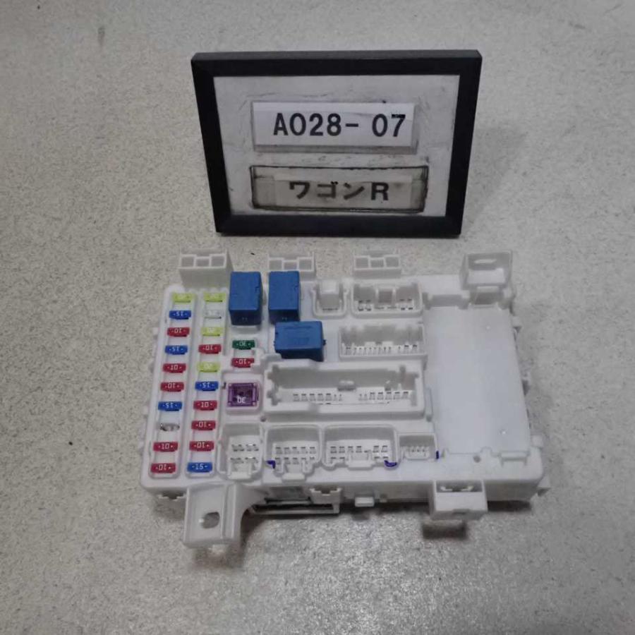 平成28年 ワゴンR MH34S 後期 純正 室内ヒューズボックス BOX リレー