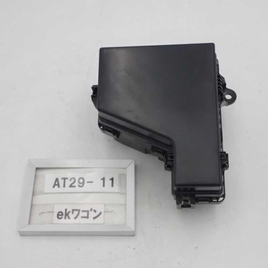 平成29年 ekワゴン B11W 後期 純正 エンジンルームヒューズ 平成29年 ekワゴン B11W 後期 純正 エンジンルームヒューズ