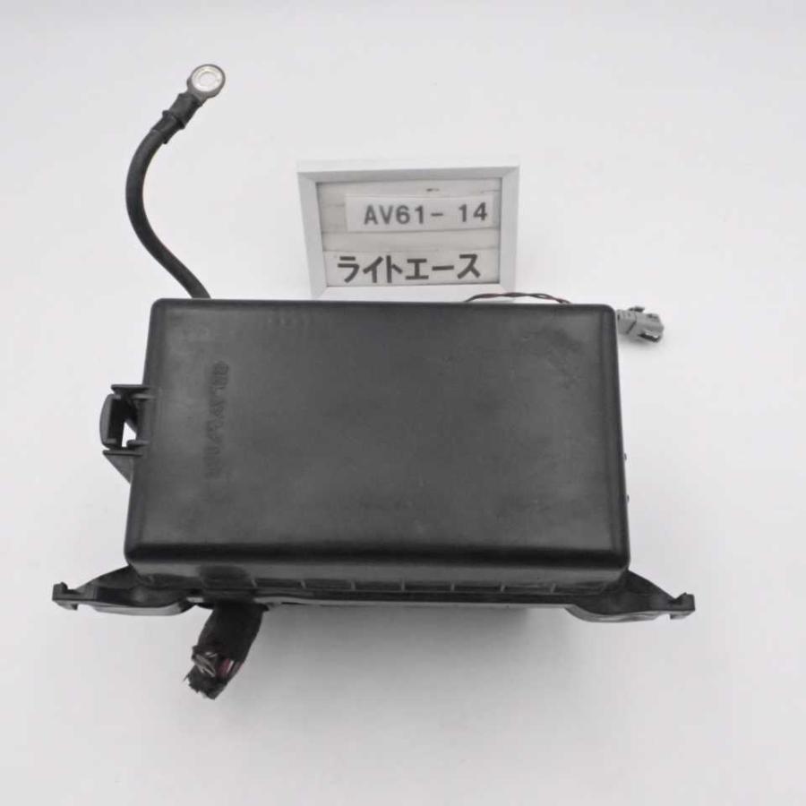 平成10年 ライトエースノア SR40G 純正 エンジンルームヒューズ