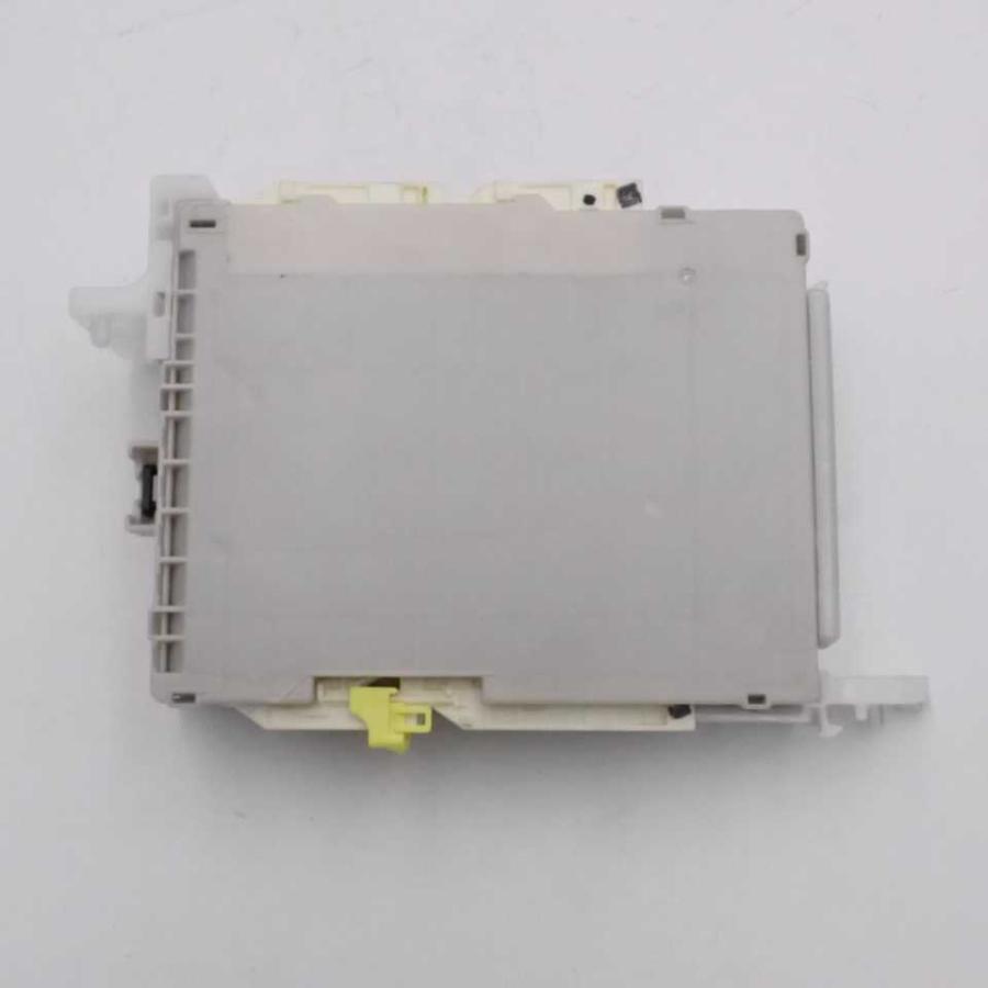 平成24年 ヴィッツ NSP130 前期 純正 室内ヒューズボックス BOX リレー