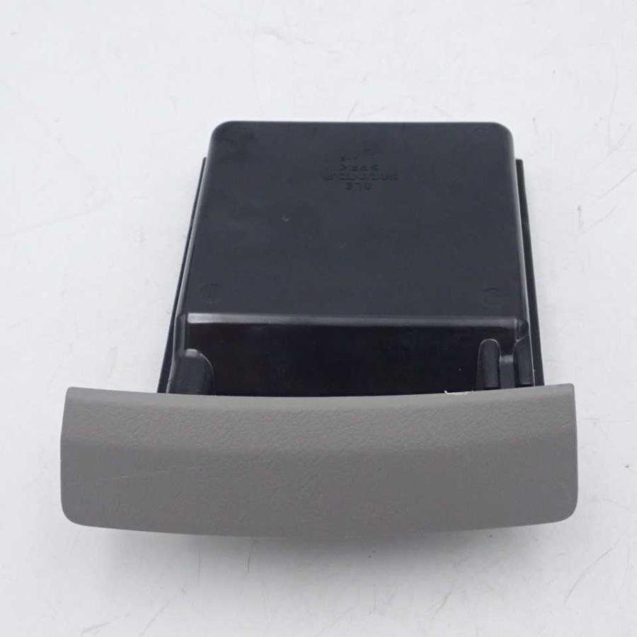 平成22年 オデッセイ RB3 前期 純正 灰皿 アッシュトレイ 点灯未確認